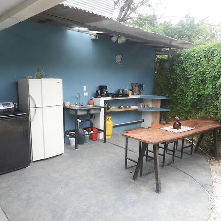 타마린도 The Backside House 호스텔 외부 사진