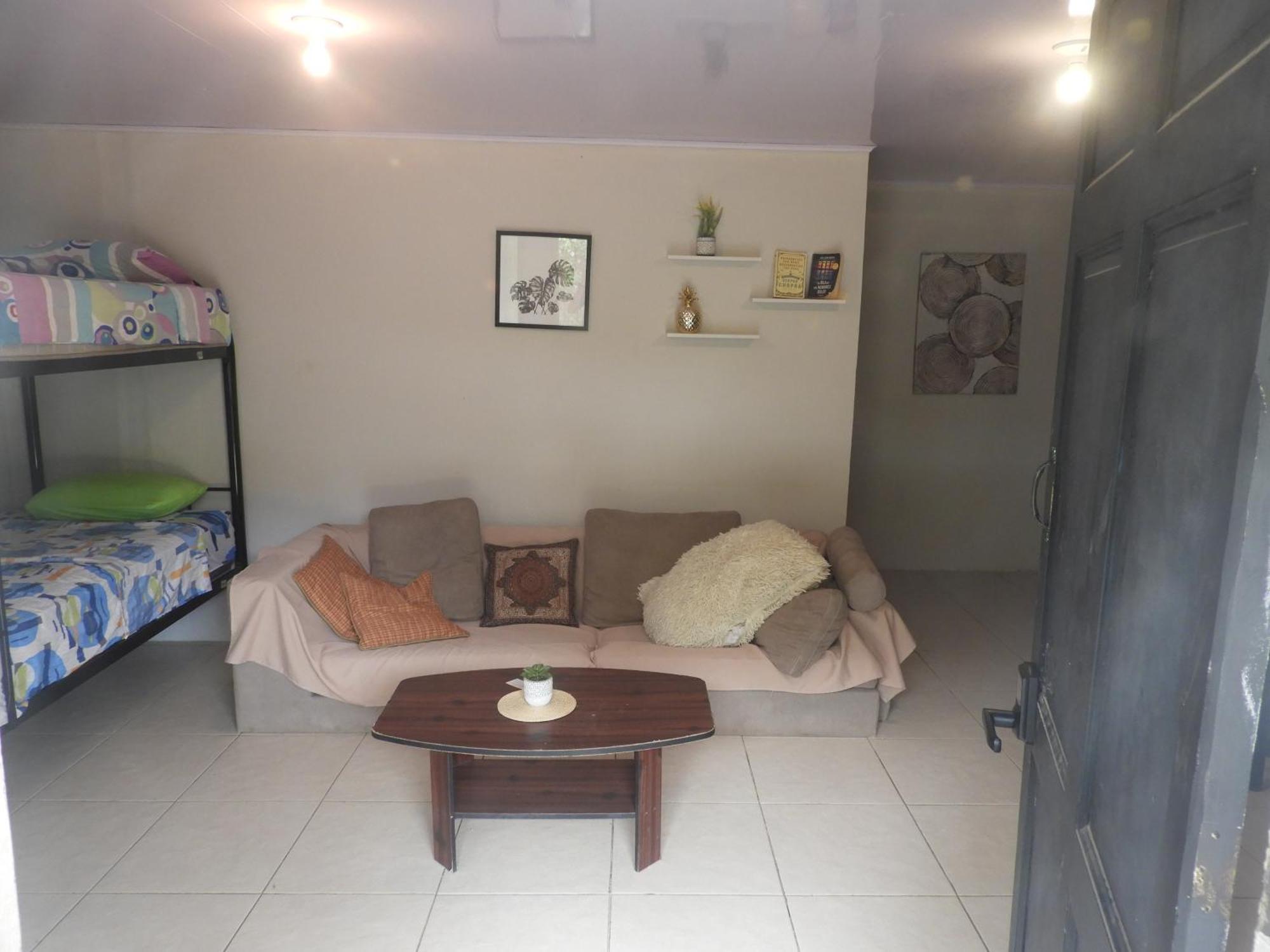 타마린도 The Backside House 호스텔 외부 사진